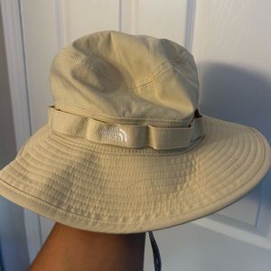 Unisex The North Face L/XL Beige Sunhat with Adjustable Straps